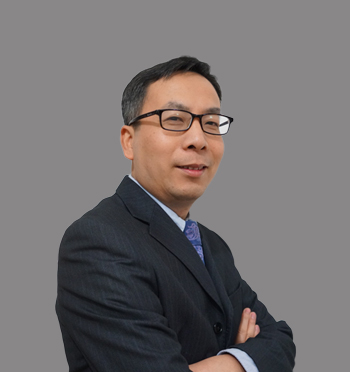 冯伟网站照片.jpg